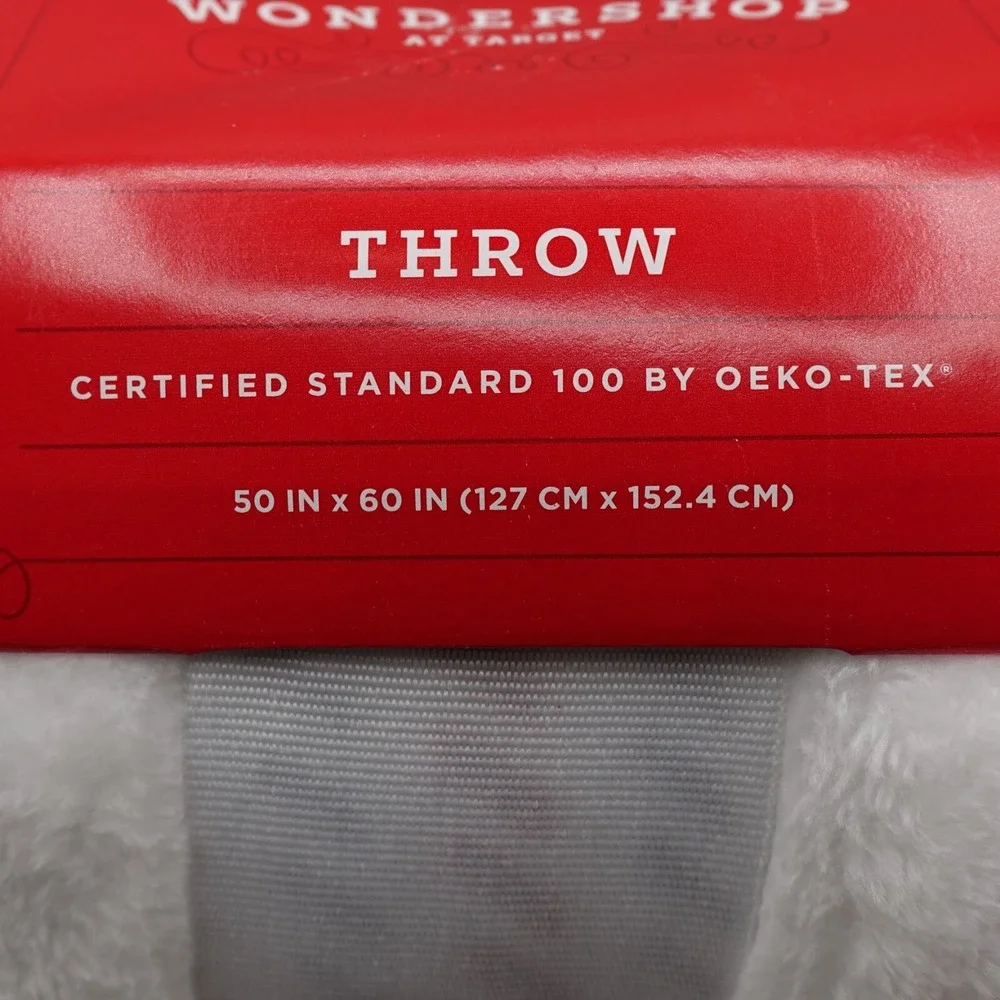 NEW Wondershop Throw Blanket Christmas 50x60 in White Red Gray Plaid Plush‎